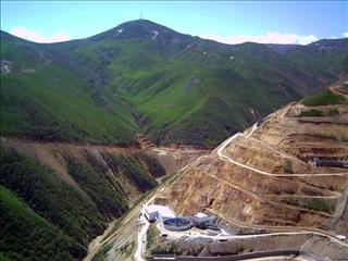 11 نما از معادن بزرگ ایران