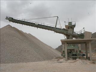 پشتیبانی فولاد مبارکه در تامین مواد اولیه صنعت فولاد/ تثبیت جایگاه بزرگترین آهک ساز خاورمیانه توسط فولاد سنگ