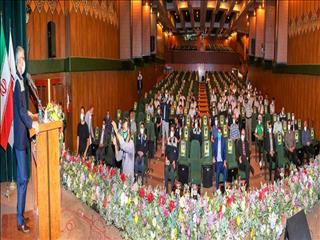 بازیکنان ذوب آهن از سخت کوشی تلاشگران خط تولید الگو بگیرند