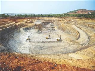 ترامپ در پی دگرگونی آینده مواد معدنی حیاتی