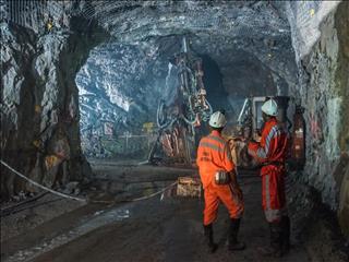 نقش و سهم معدن در اقتصاد ملی در ۶ ماه نخست ۱۴۰۴