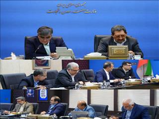 فرزین کنار اتابک، بقیه دور میز؛ یک چیدمان معنادار در وزارت صمت