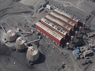 فروش داغ چادرملو در دی