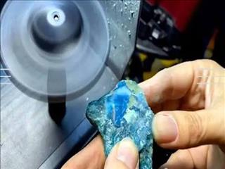 بازدید مجری طرح توسعه صنعت گوهرسنگ کشور از زیرساخت‌های محل برگزاری مسابقات/ تأکید بر همکاری مشترک برای برگزاری شایسته یک رویداد ملی